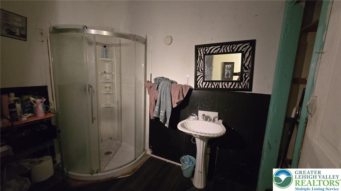 34 12th Street Property Photo 12