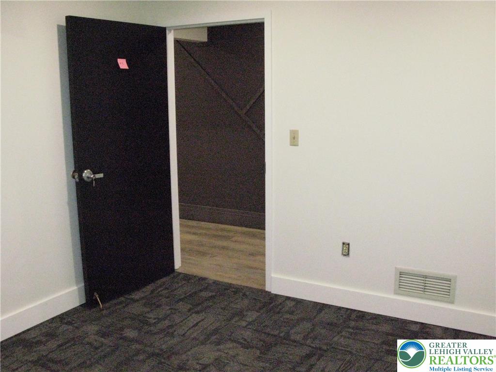 624 Lehigh Drive Property Photo 24