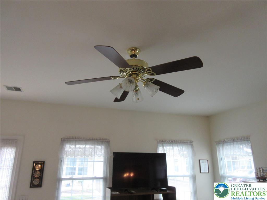 2430 Steeplechase Drive Property Photo 3