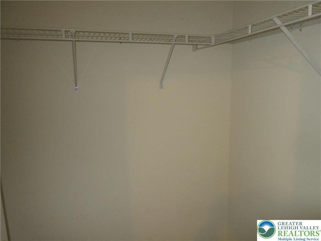 2430 Steeplechase Drive Property Photo 10