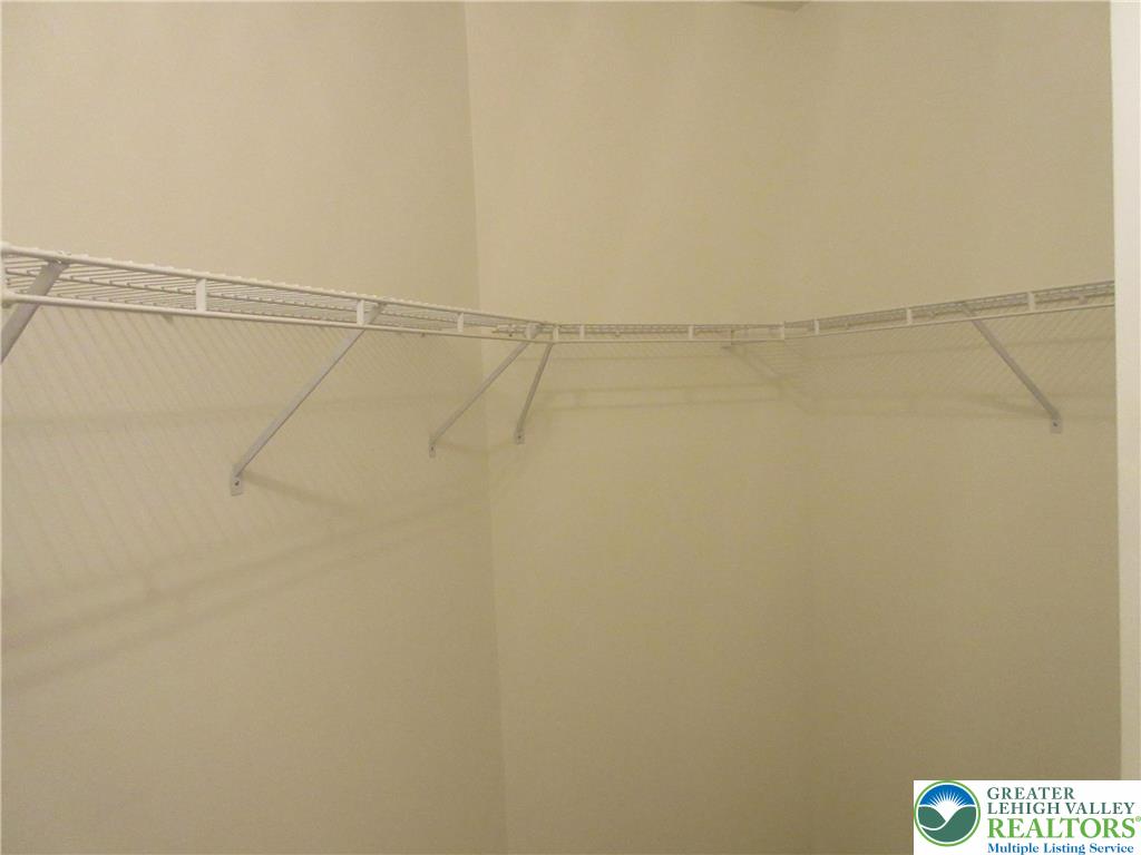 2430 Steeplechase Drive Property Photo 16