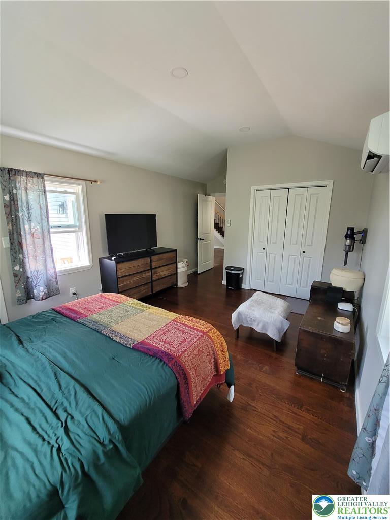 3422 Pocono Drive Property Photo 4