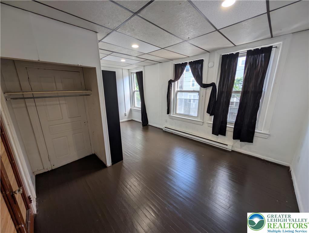 729 East 4th Street Apt 2 Property Photo 9