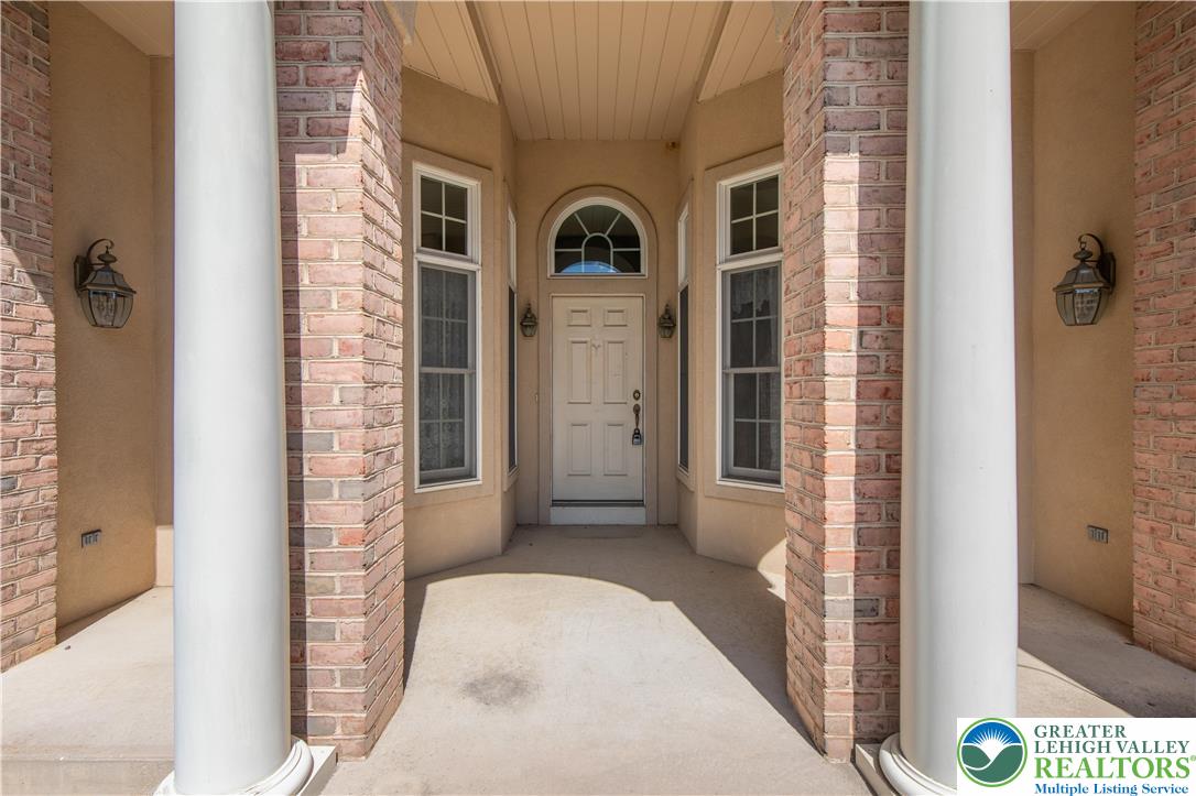 268 Jefferson Place Property Photo 6