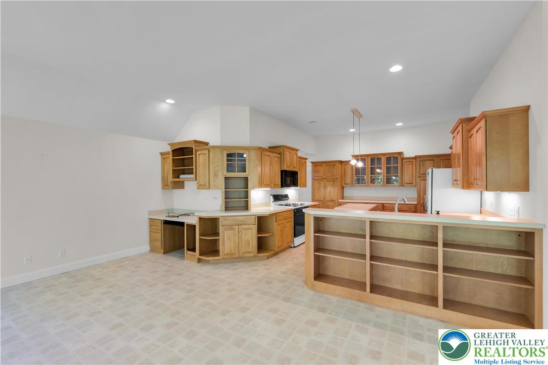 268 Jefferson Place Property Photo 17