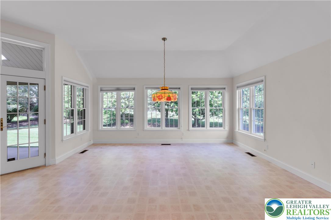 268 Jefferson Place Property Photo 19