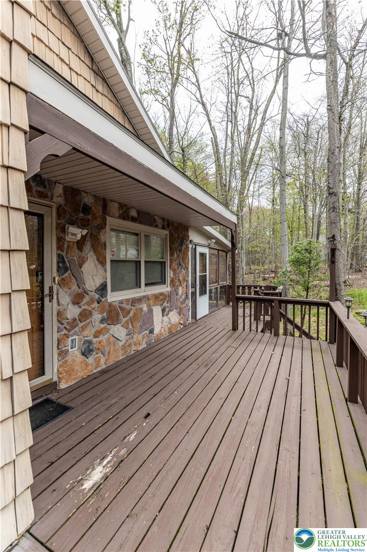1328 Winding Way Property Photo 60