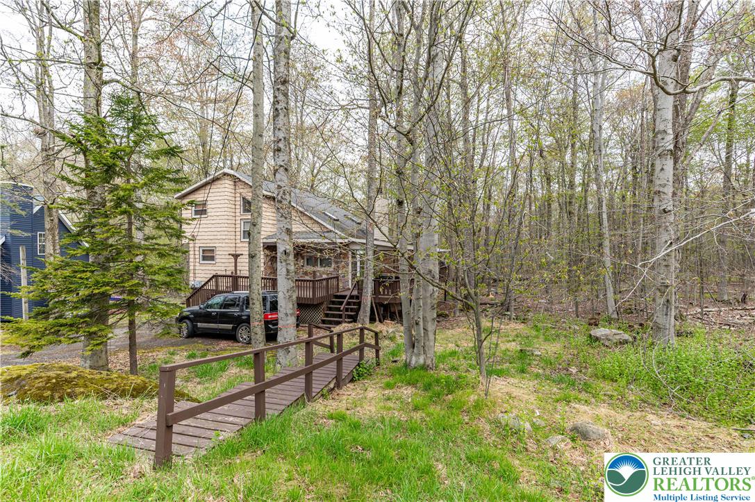 1328 Winding Way Property Photo 62