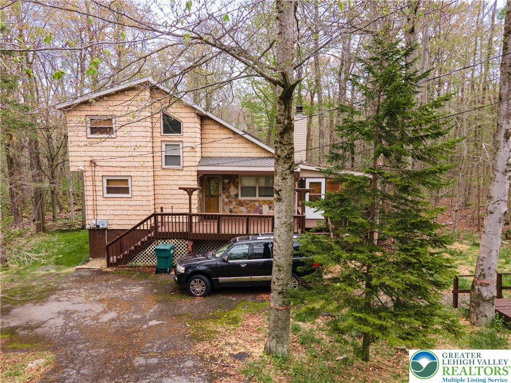 1328 Winding Way Property Photo 64