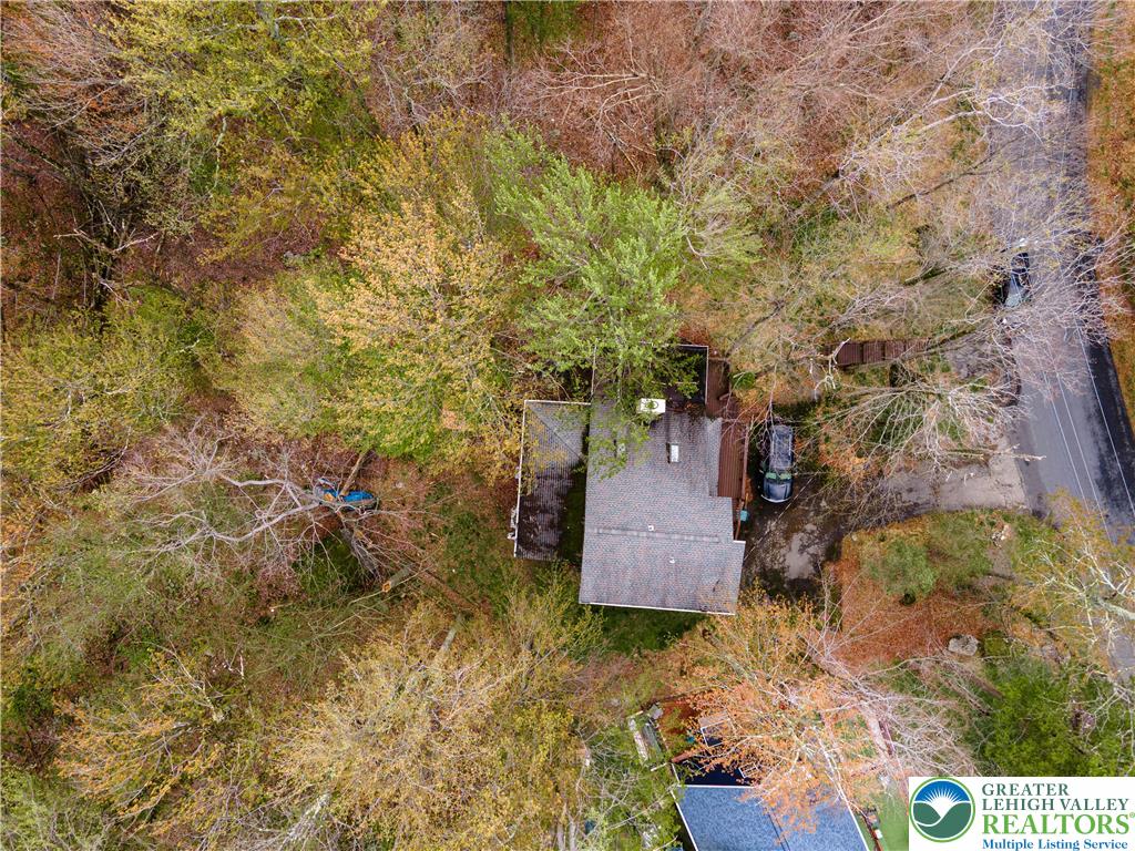 1328 Winding Way Property Photo 65
