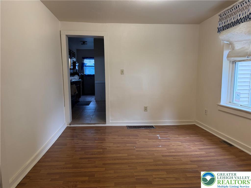 313 North Church Street Property Photo 3