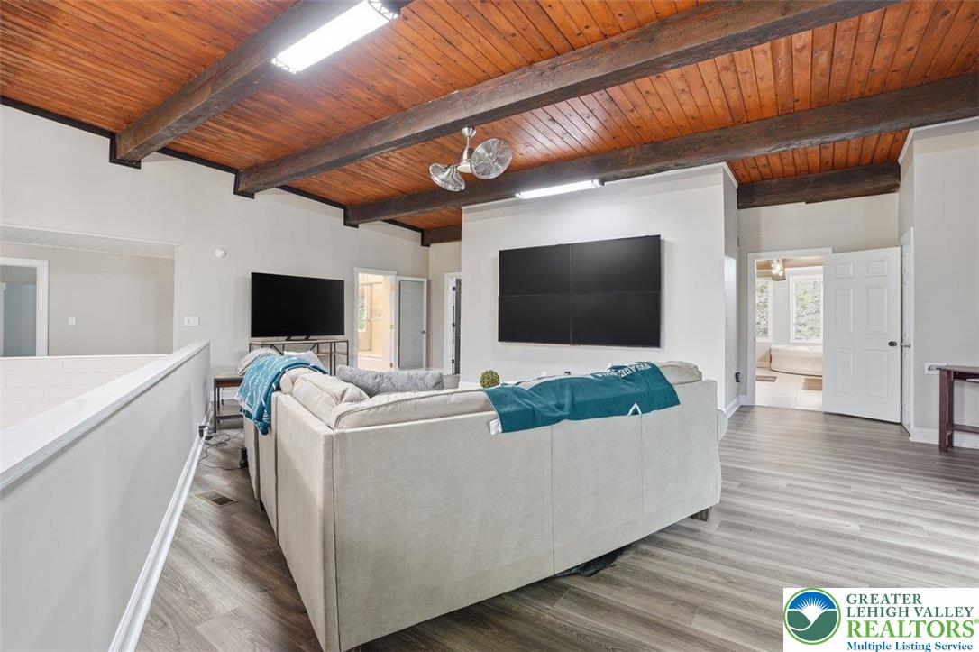 2288 Mulberry Road Property Photo 8