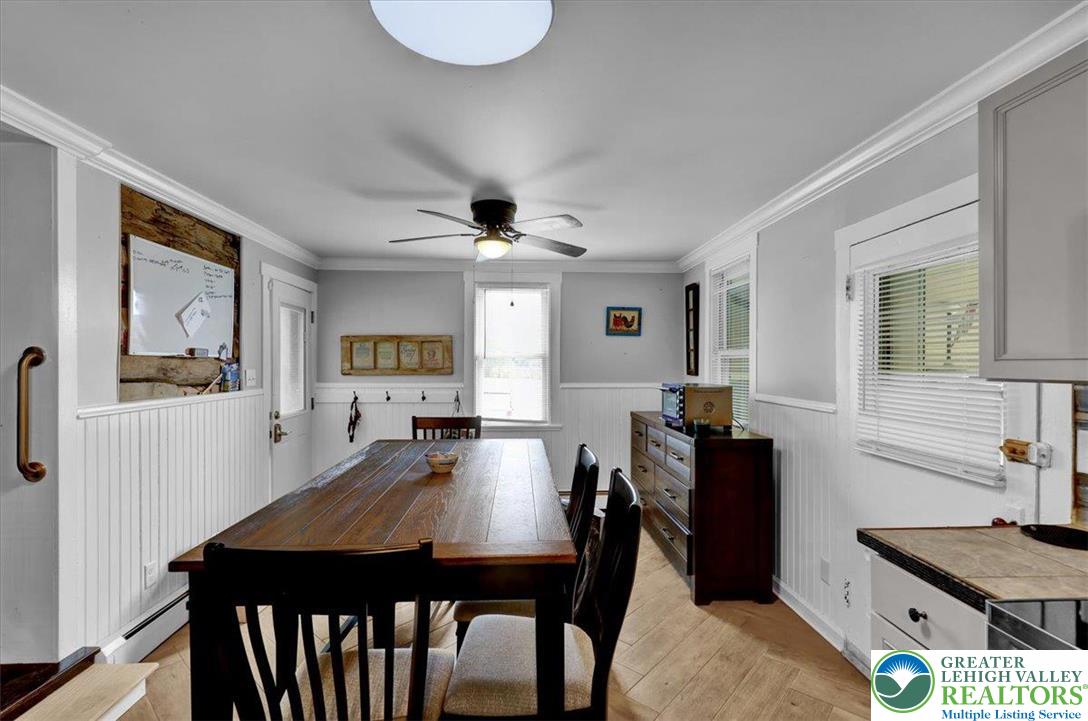 5867 Old Route 22 Property Photo 8
