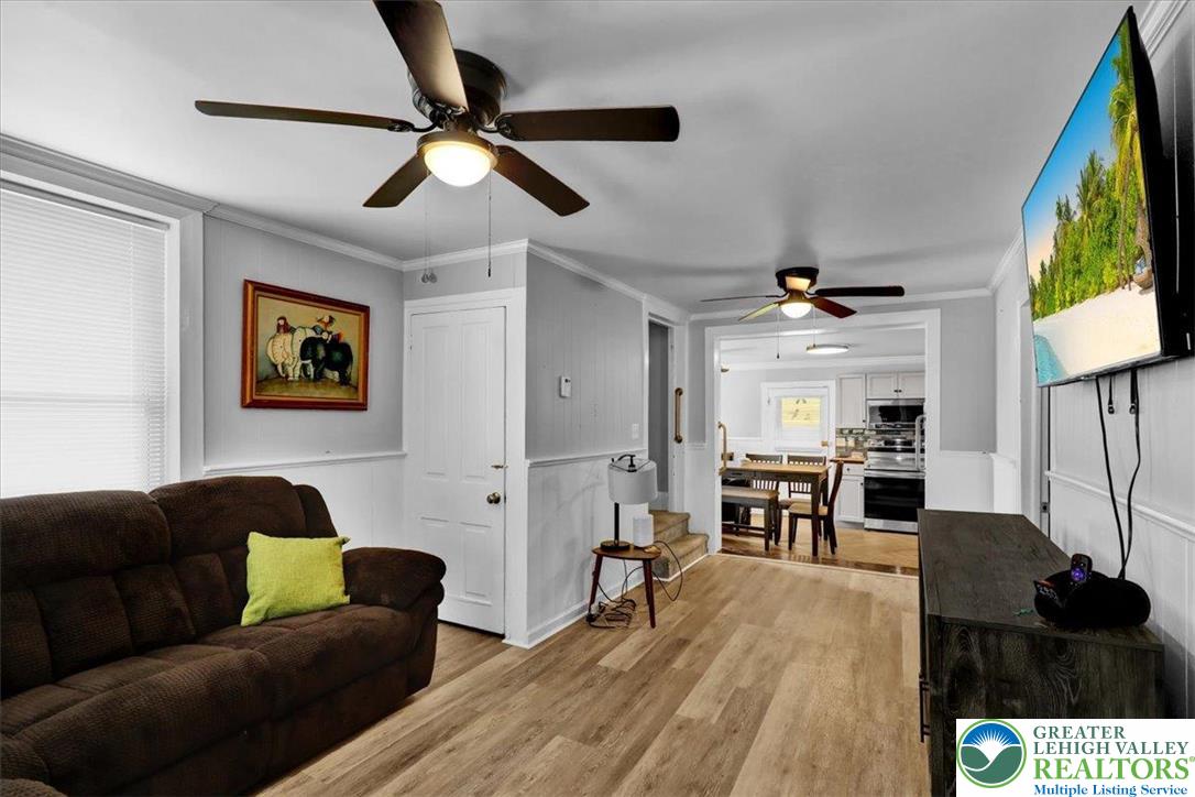 5867 Old Route 22 Property Photo 10