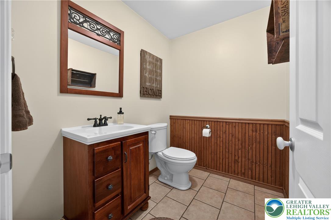 44 West 4th Street Property Photo 19