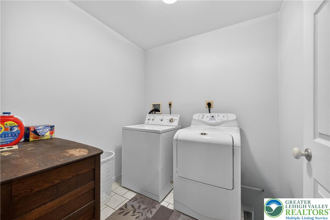 44 West 4th Street Property Photo 41