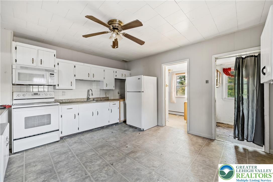 77 Avenue A Property Photo 8