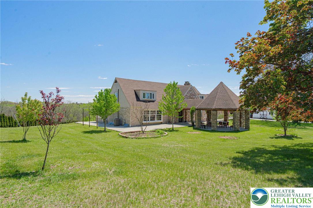 3609 Windy Road Property Photo 4
