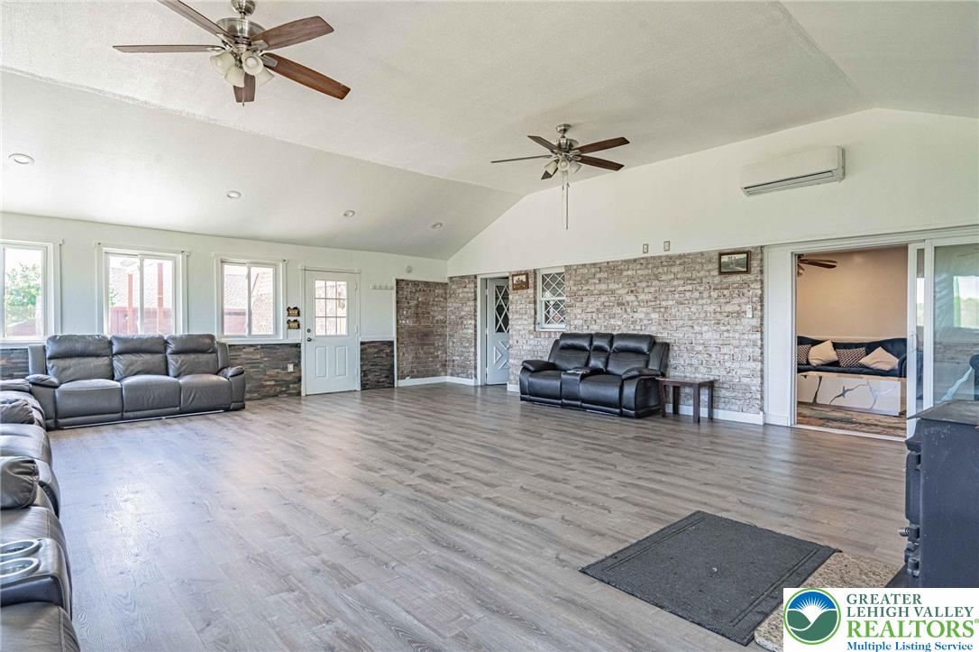 3609 Windy Road Property Photo 26