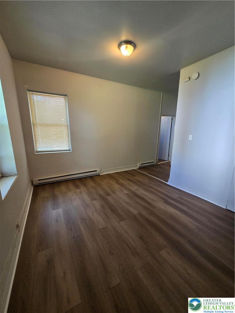 713 West Gordon Street 4 Property Photo 4
