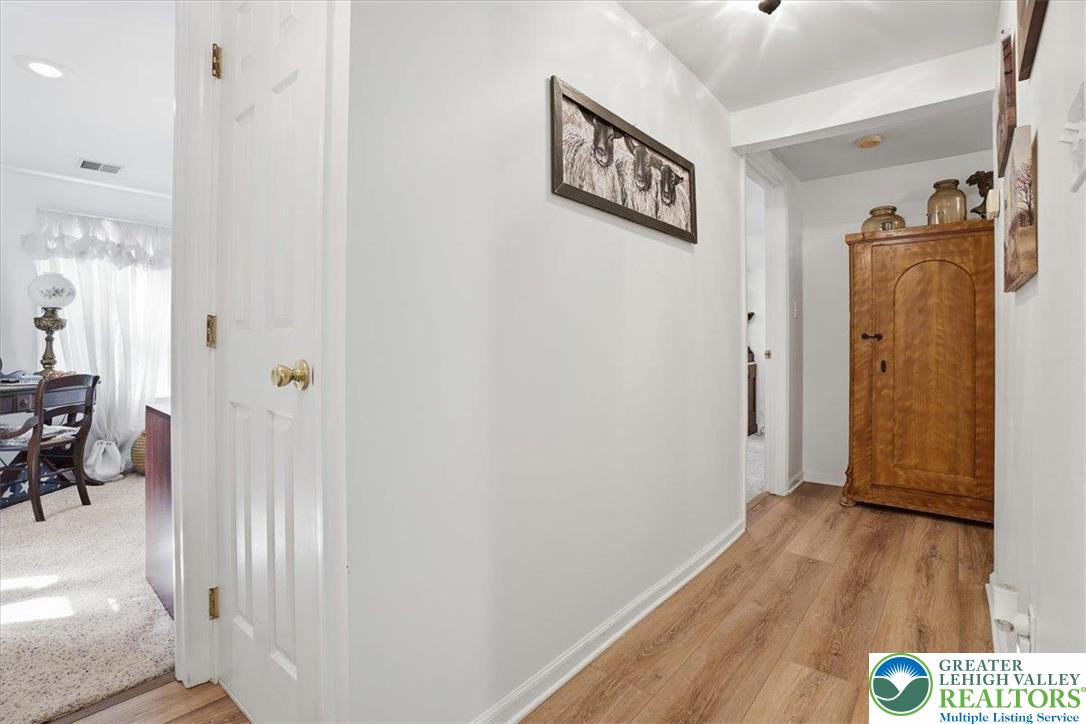 4880 Little Gap Road Property Photo 11