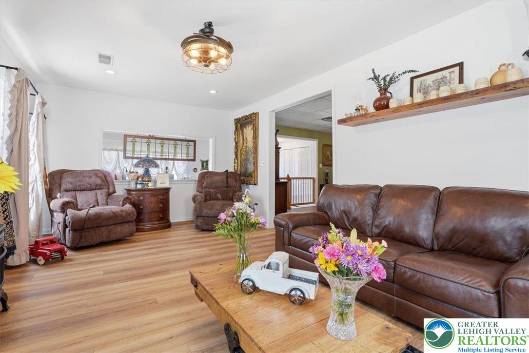 4880 Little Gap Road Property Photo 18