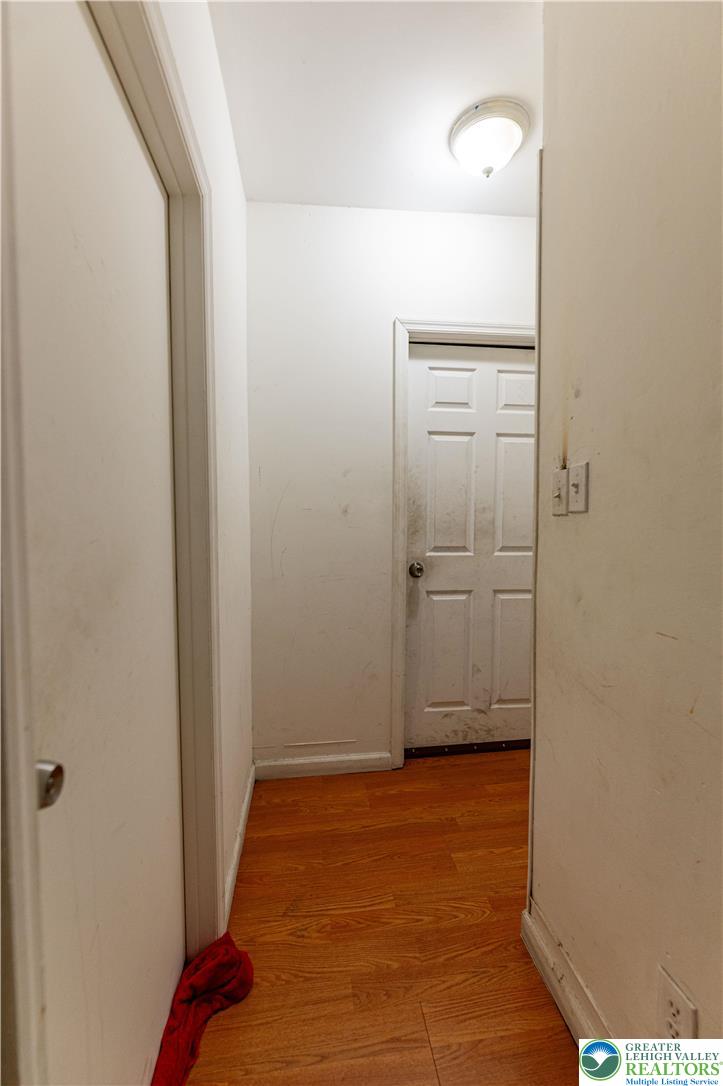 613 West Tilghman Street Property Photo 16
