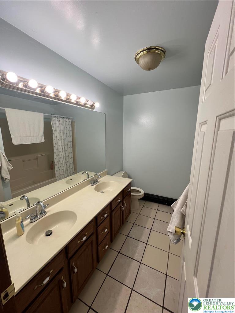 1240 Howeytown Road Property Photo 10