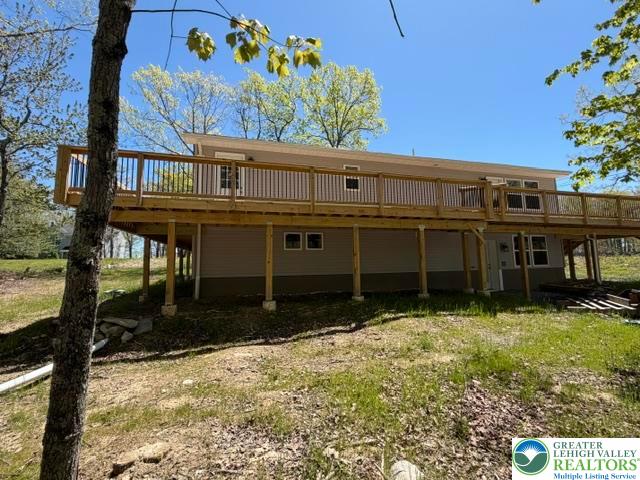 224 Kensington Drive Property Photo 4