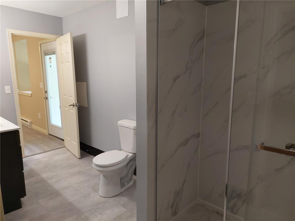 224 Kensington Drive Property Photo 18