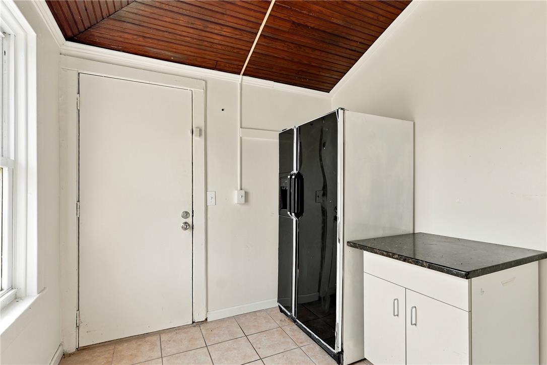 4120 Easton Avenue Property Photo 19