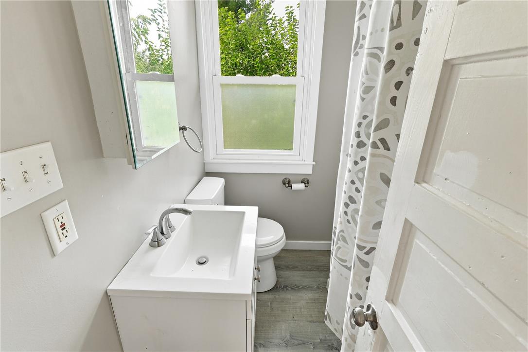 4120 Easton Avenue Property Photo 32