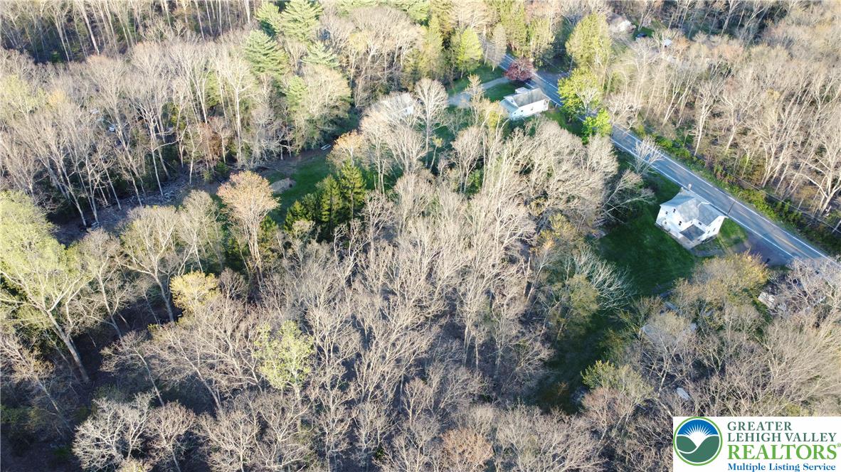 5444 Quakake Road Property Photo 16
