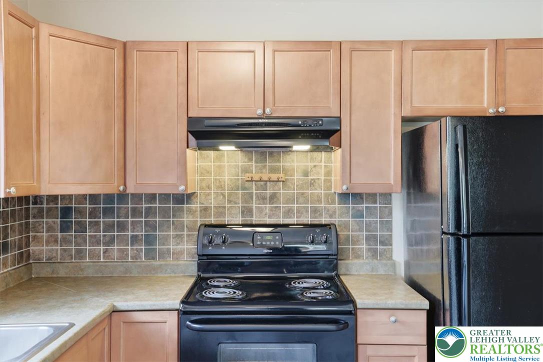 227 Sedburgh Court Property Photo 11