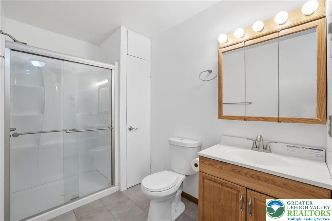 227 Sedburgh Court Property Photo 19