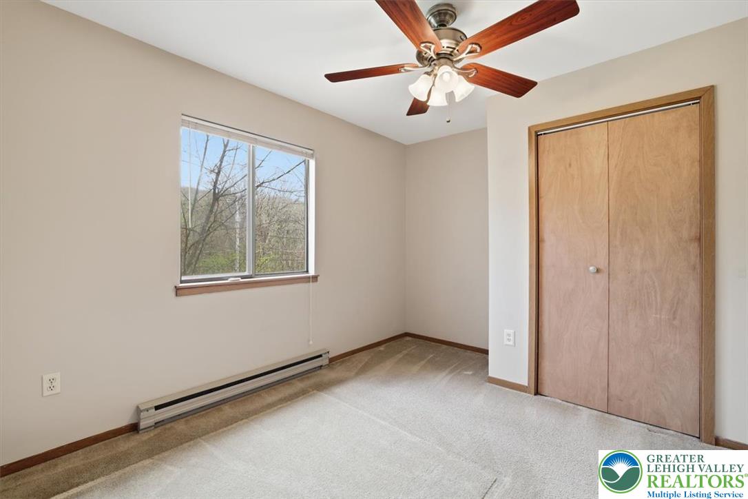 227 Sedburgh Court Property Photo 27