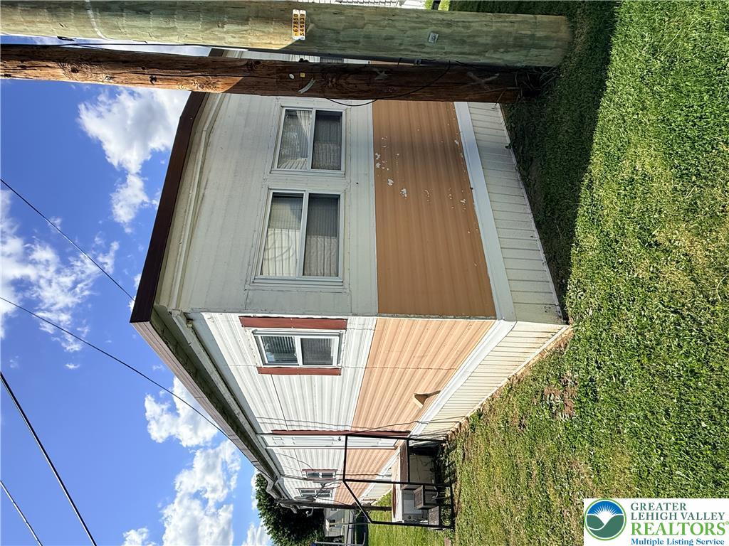5200 Freemansburg Avenue 12 Property Photo 5