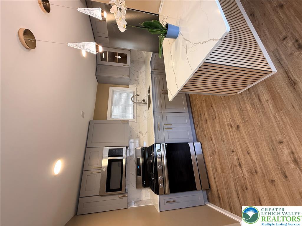5200 Freemansburg Avenue 12 Property Photo 10