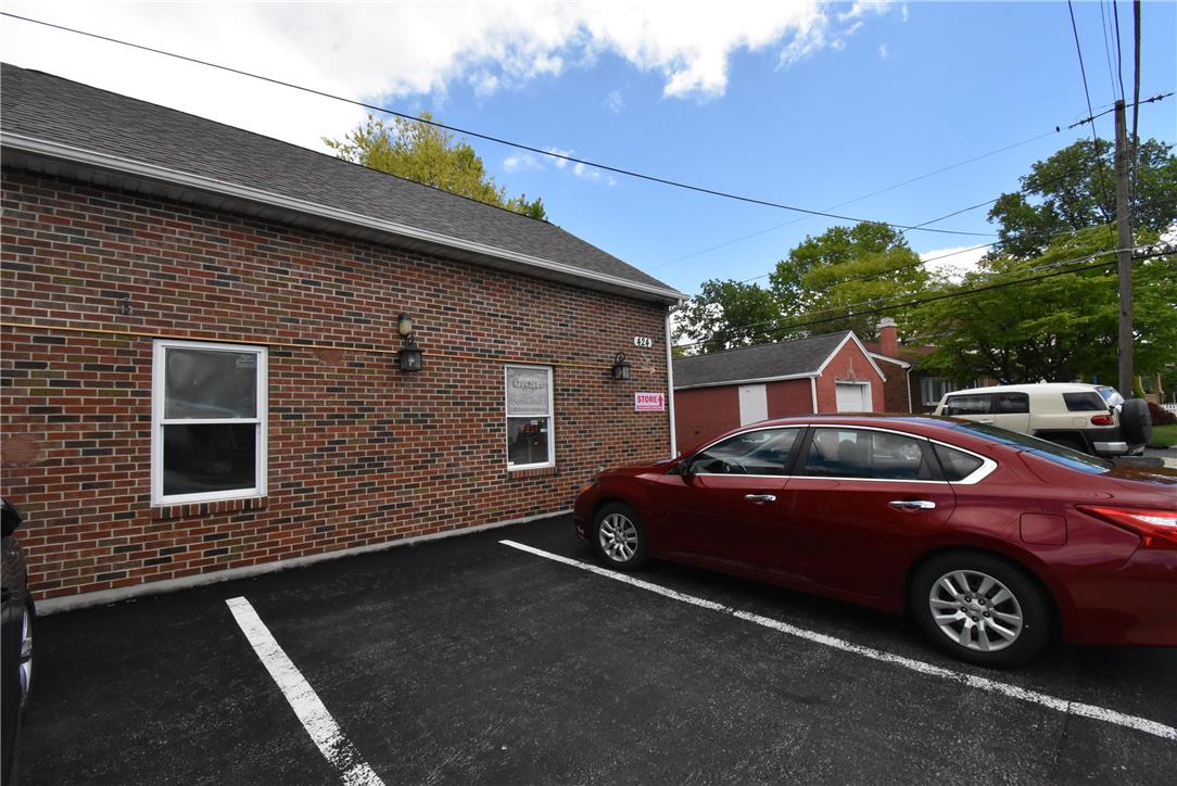 424 Grape Street Property Photo 11