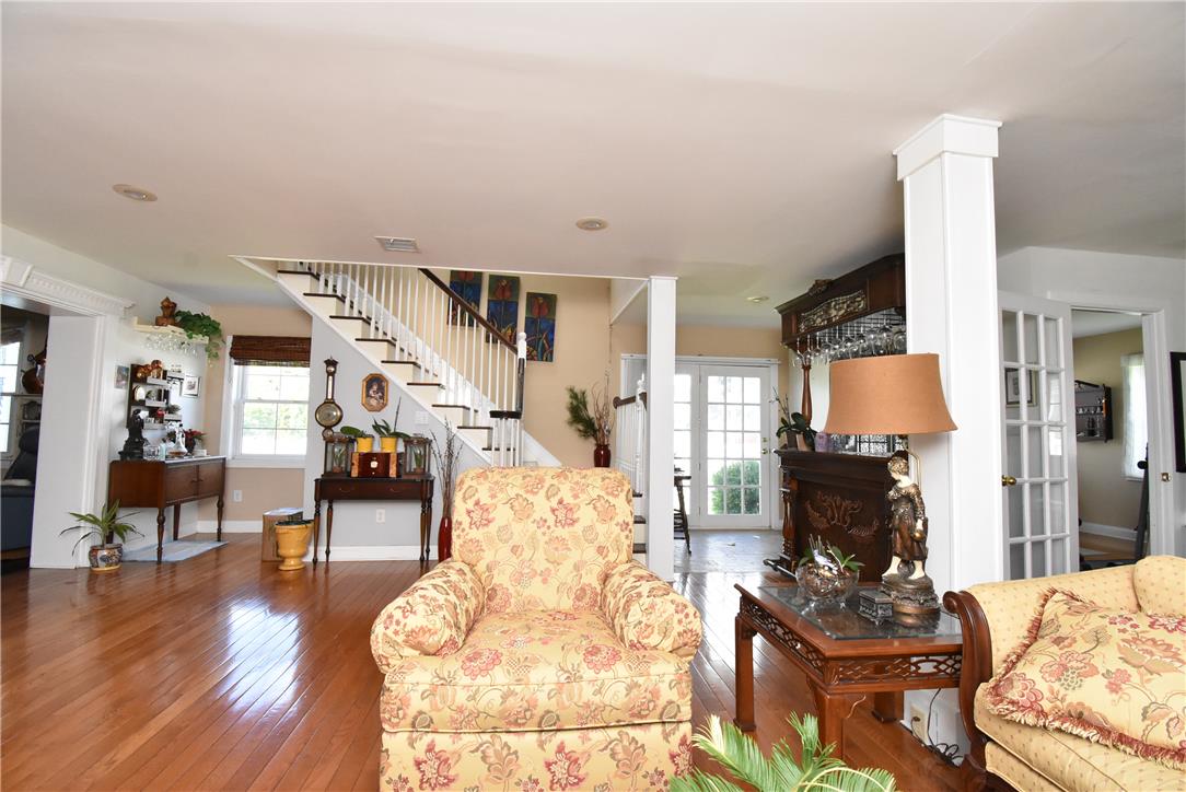424 Grape Street Property Photo 21
