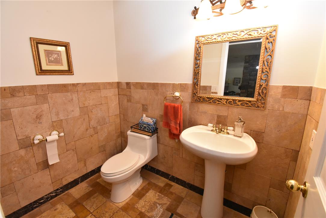 424 Grape Street Property Photo 23