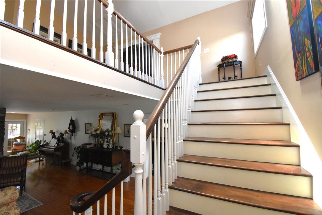 424 Grape Street Property Photo 24