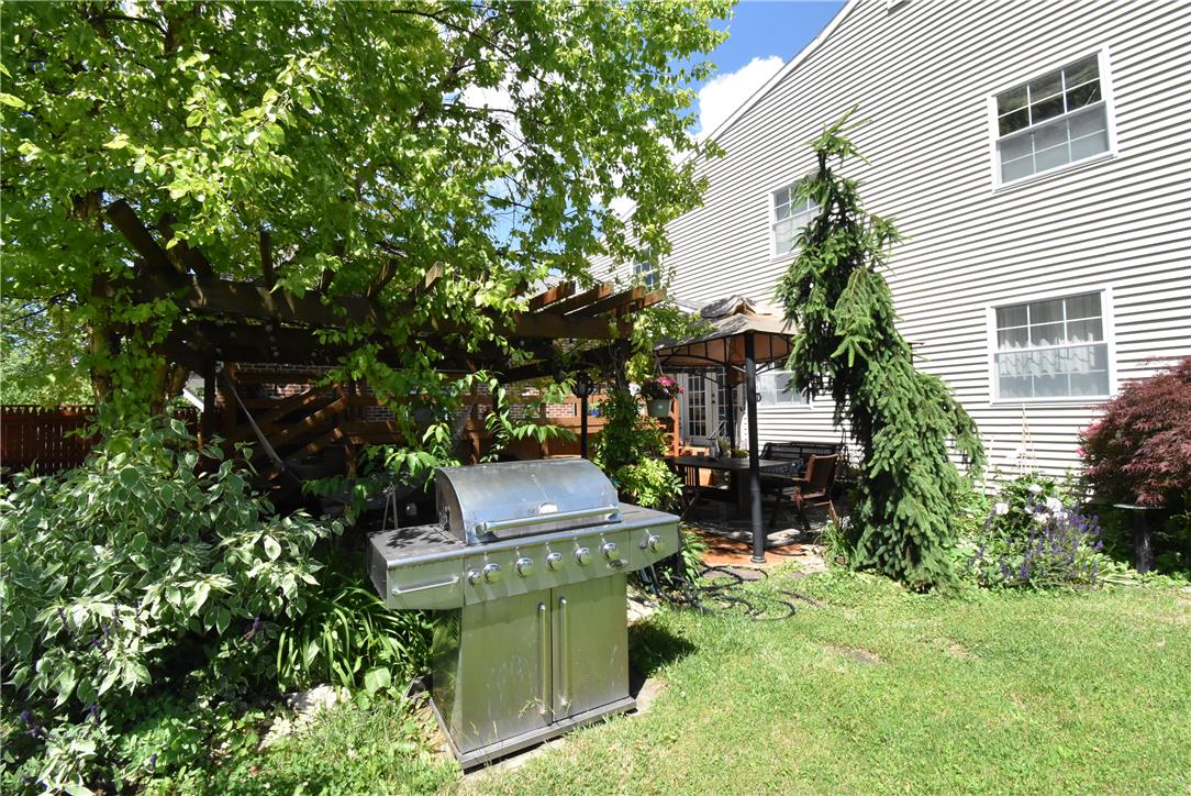424 Grape Street Property Photo 46