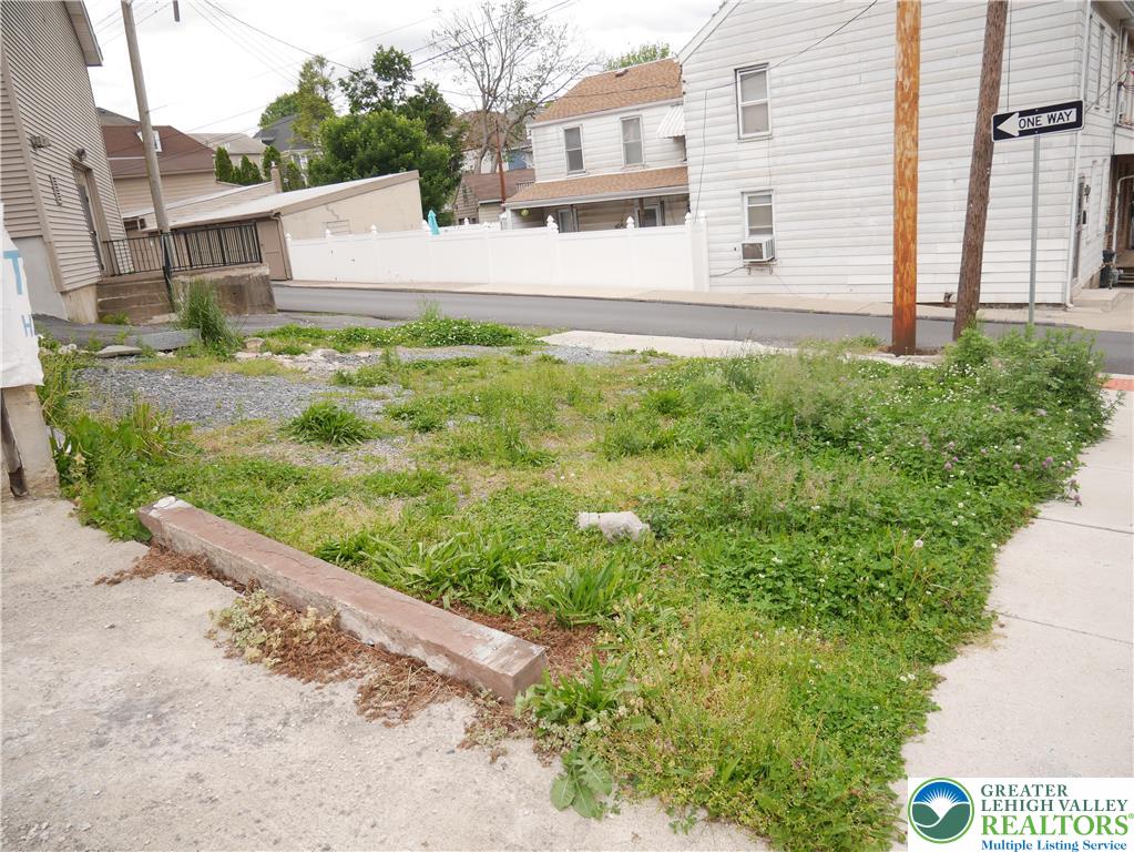 701 Northampton Back Unit Property Photo 10