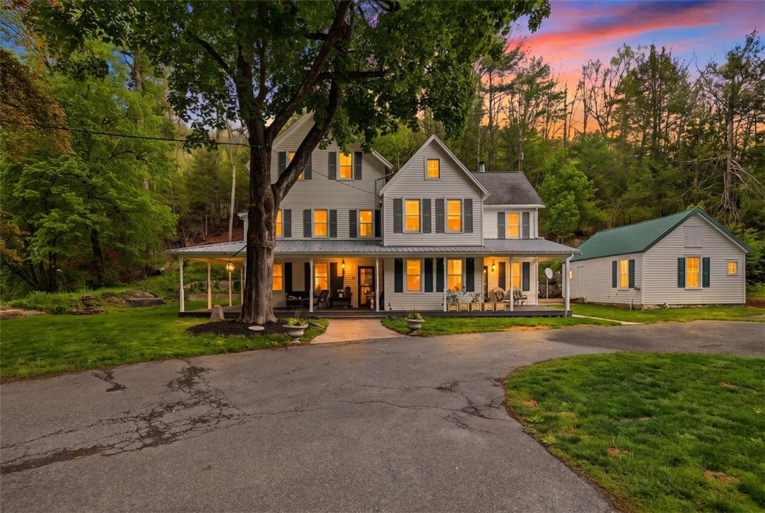 3585 Fairyland Road Property Photo 1