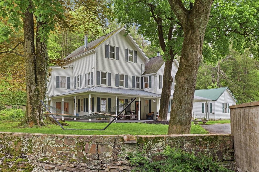 3585 Fairyland Road Property Photo 2