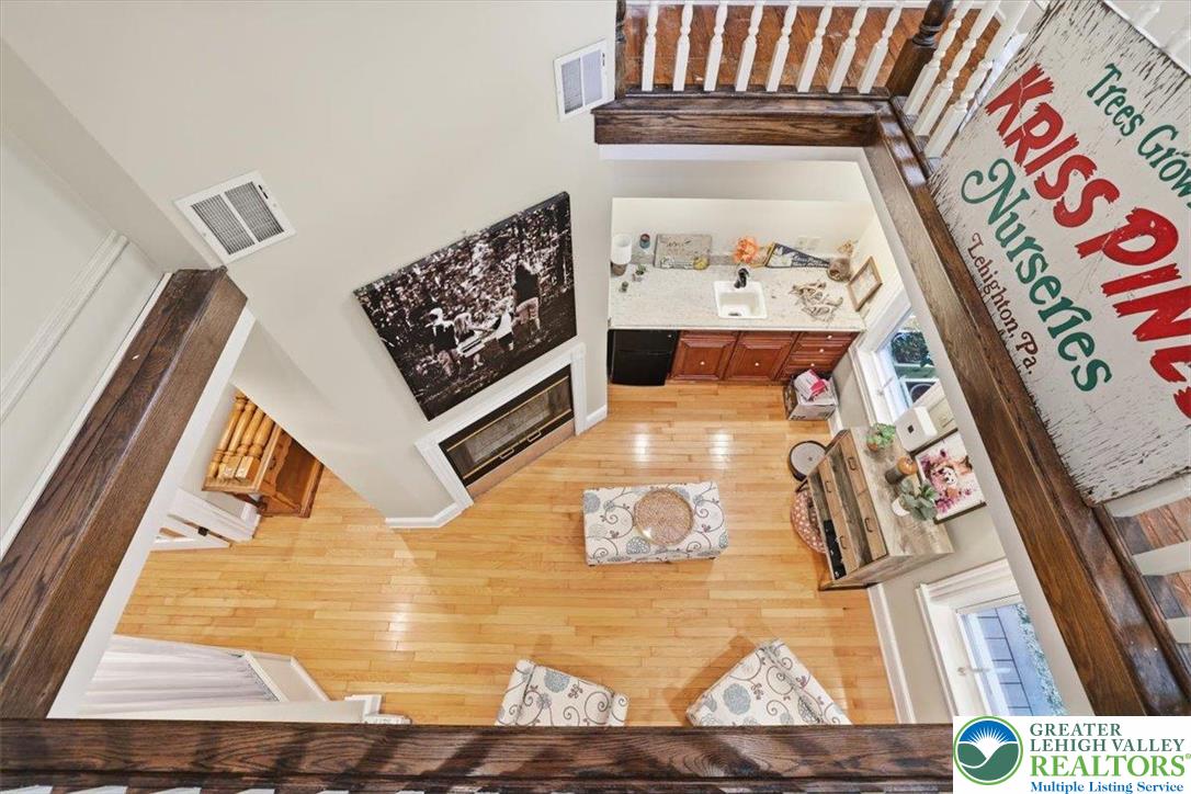 3585 Fairyland Road Property Photo 32