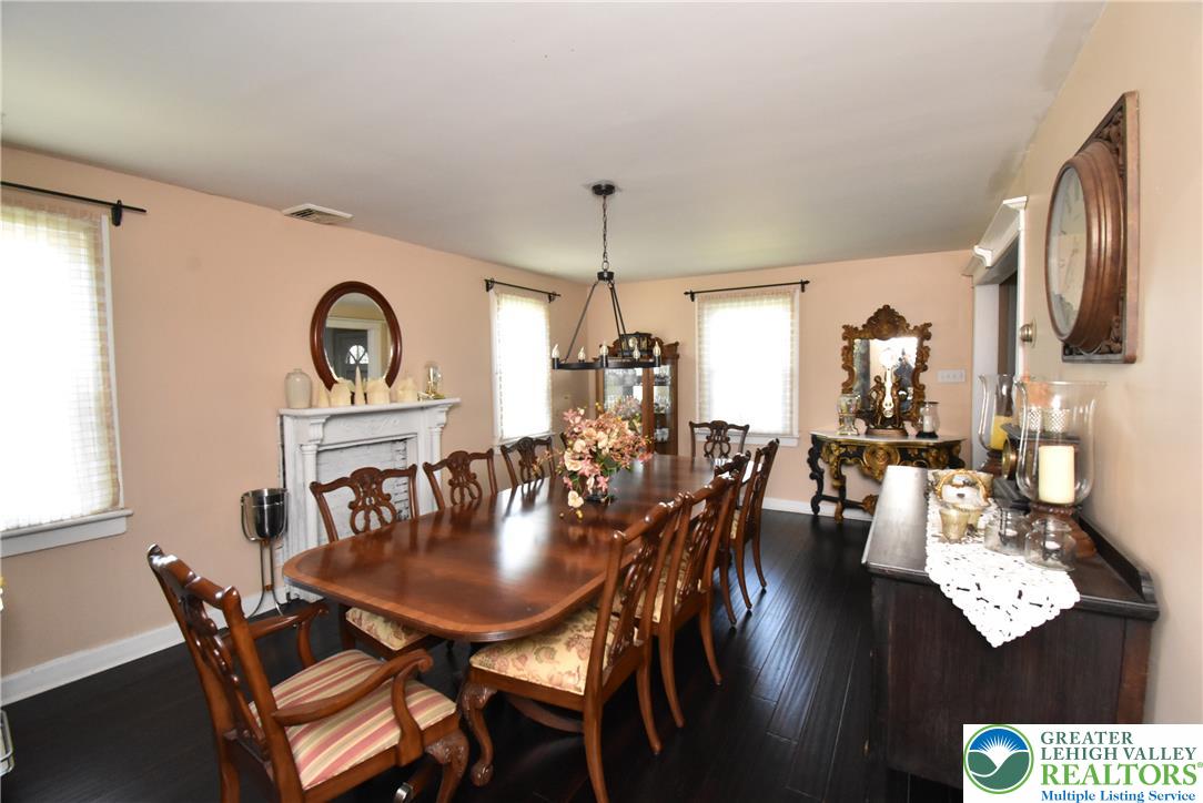 424 Grape Street Property Photo 32
