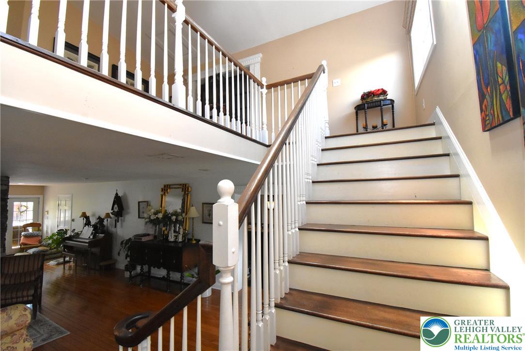 424 Grape Street Property Photo 40