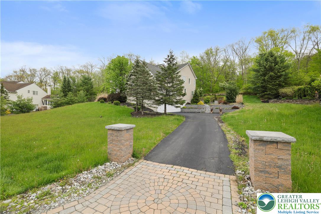 258 Rising Meadow Way Property Photo 4